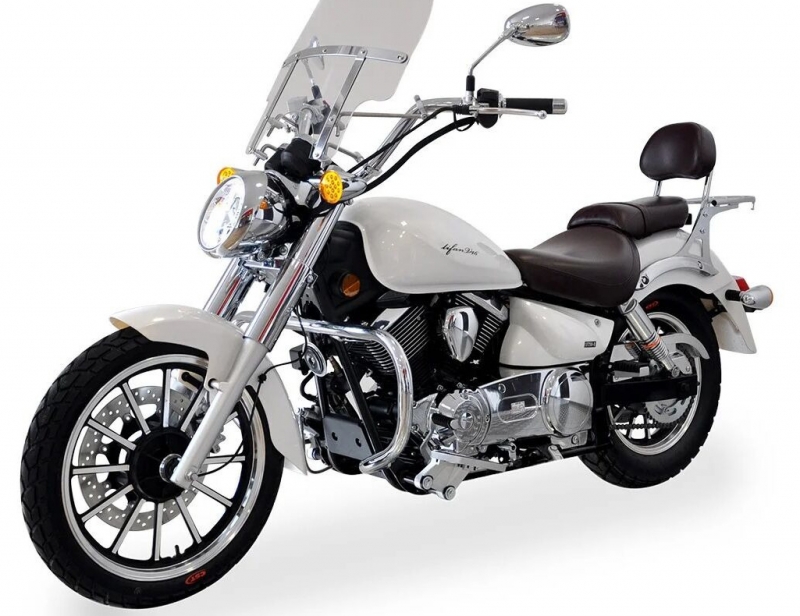 Мотоцикл LIFAN LF250-D белый