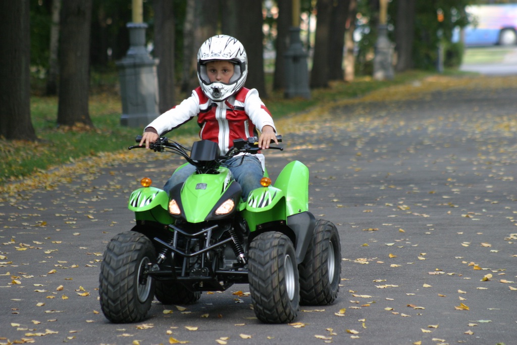 Квадроциклы для детей от 7 лет
